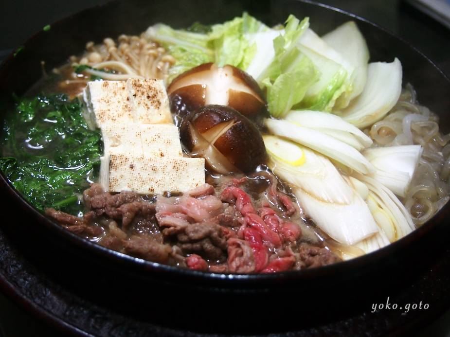 【お料理ブログ】南部鉄器のすき焼き鍋ですき焼き